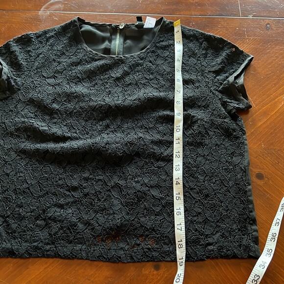 H&M Divided Size 4 Black Lace and Chiffon Blouse Cropped - Picture 7 of 8